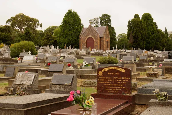 Armidale_Cemetery