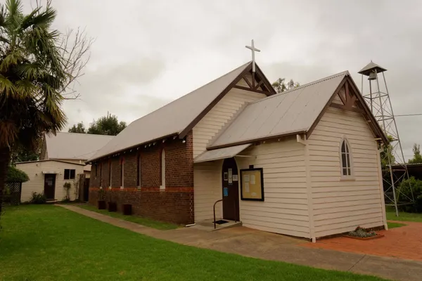 St_Marys_Anglican_Church,_West_Armidale_1