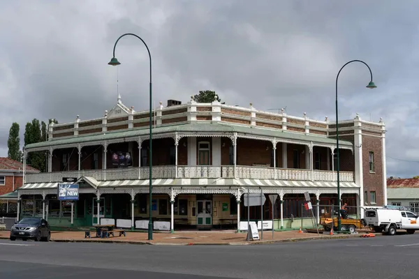 Thunderbolt Inn Hotel