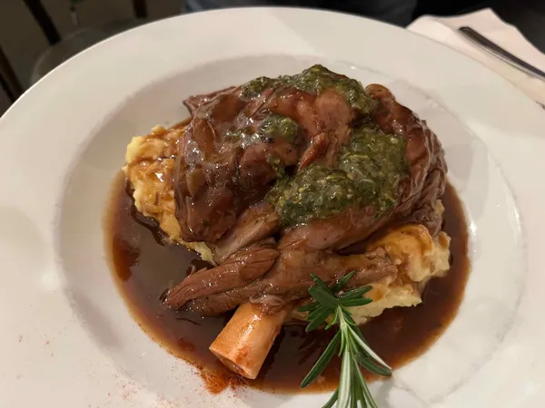 Lamb shank