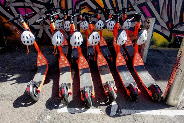 Neuron scooters