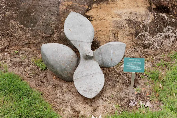 Bronze Flower (1)