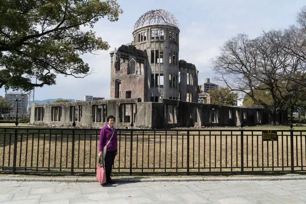 Atomic Bomb Dome, Lyn (1)