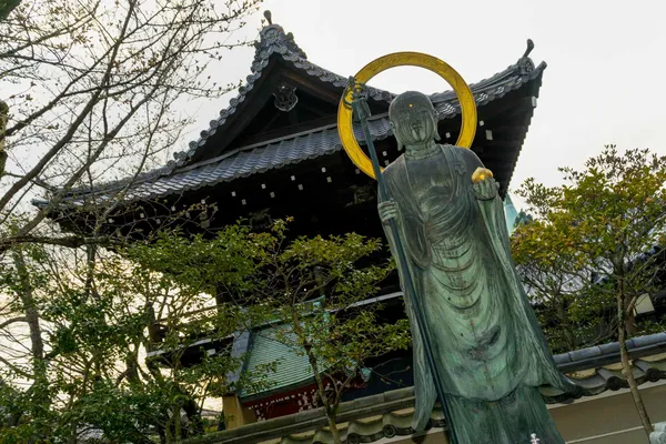 Buddha statue