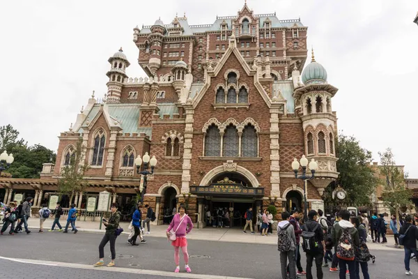 Chris at Tower of Terror