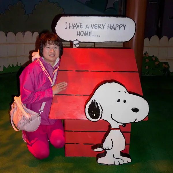 Chris, snoopy home (1)