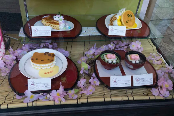 Hello Kitty food