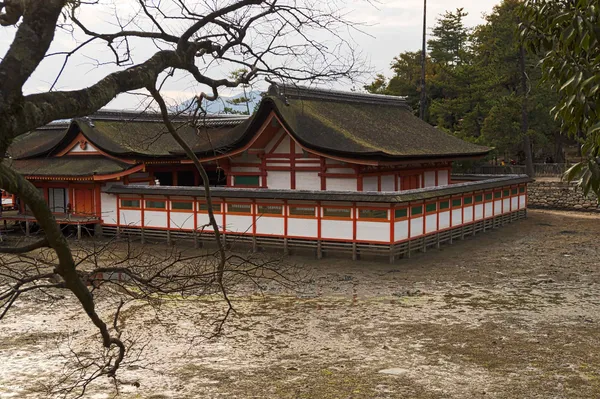 Itsukushima shrine (8)