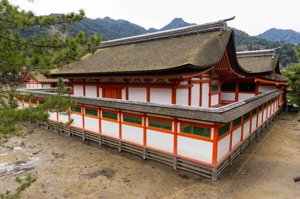 Itsukushima shrine