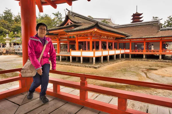 Itsukushima shrine, Lyn (1)