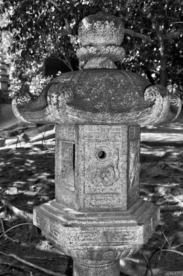 Stone lantern