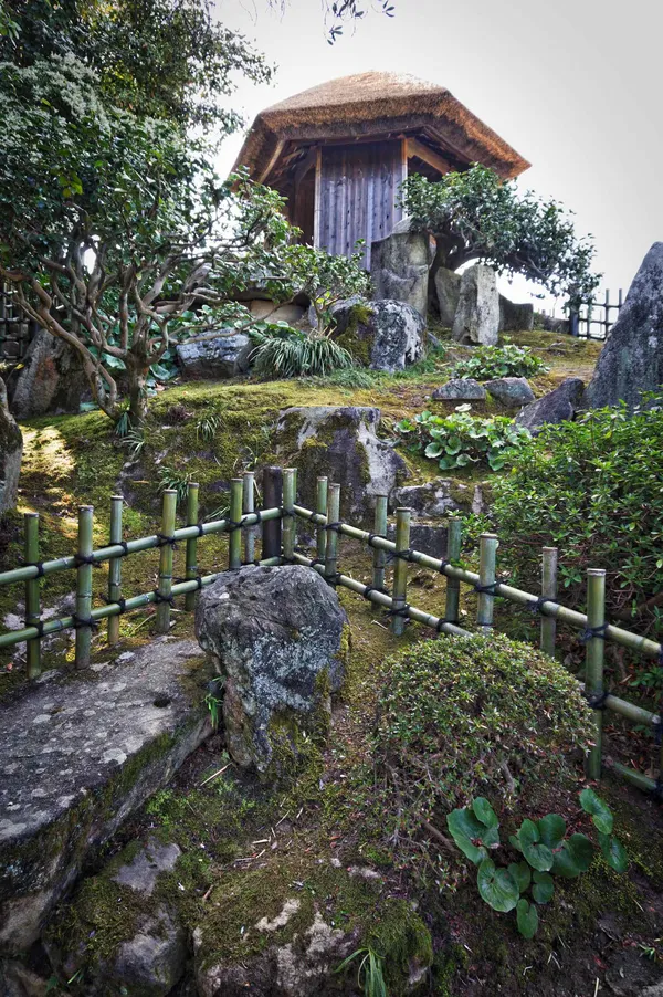 Yuishinzan Hill peak