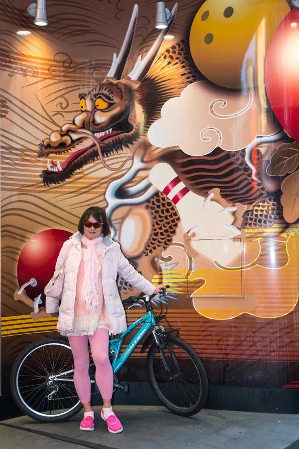 Chris, bicycle, dragon