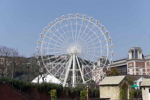 Ferris wheel