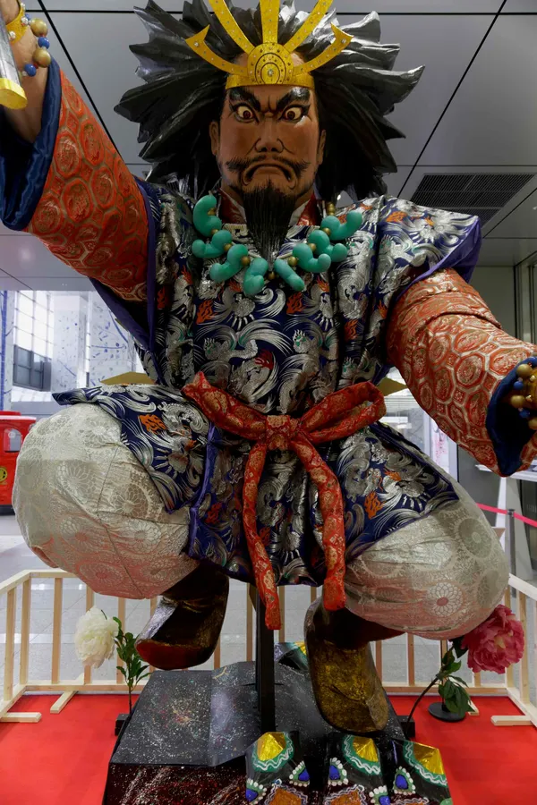 Hakata sculpture