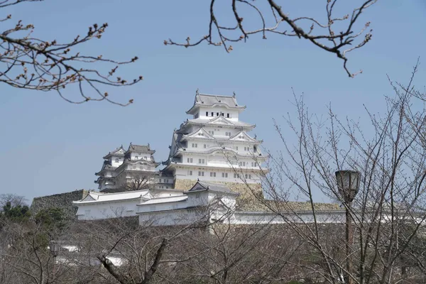 View from Hishi no mon