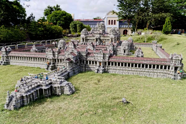 Angkor Wat Cambodia (9)