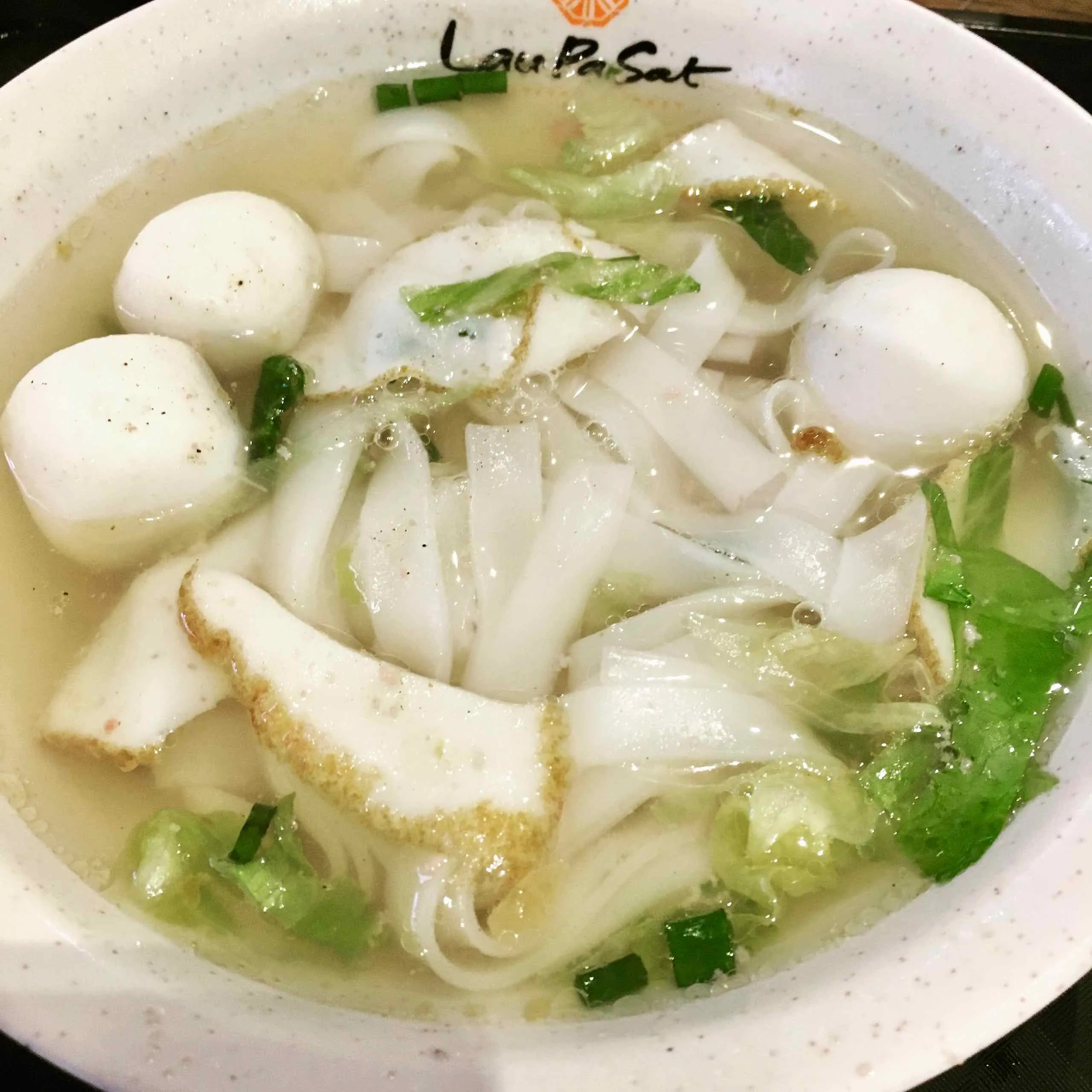 Teochew Fishball and Fishcake noodle soup