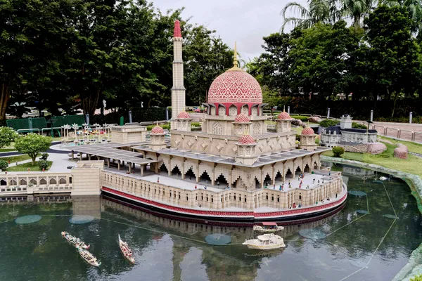 Masjid Putra