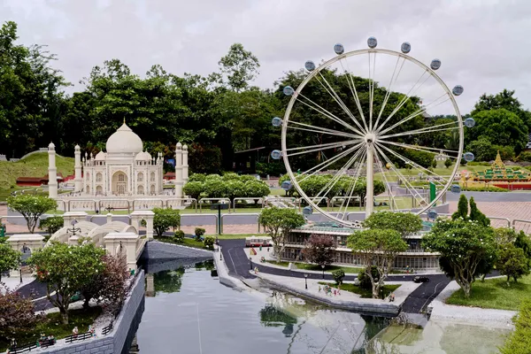 Singapore Flyer (1)