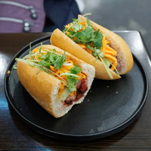 BBQ pork banh mi