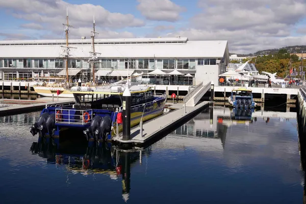 Constitution Dock (1)