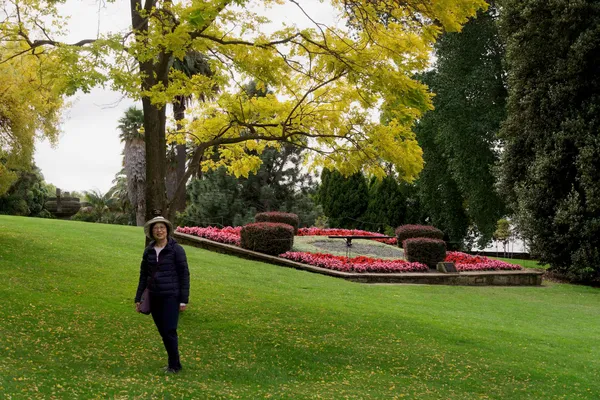 Flower clock