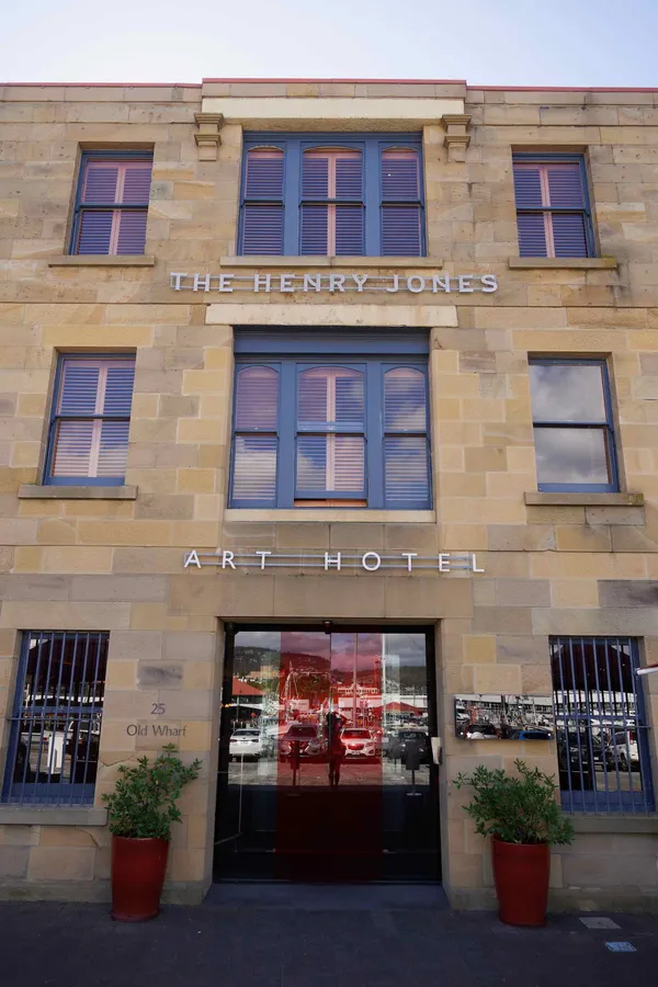 Henry Jones Art Hotel (5)