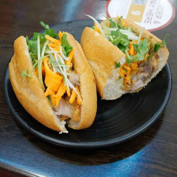 Roast pork banh mi