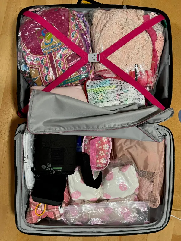 00_Suitcase