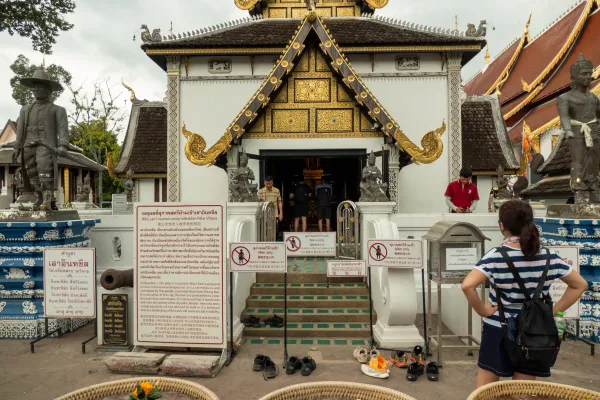 01_Wat_Chedi_Luang