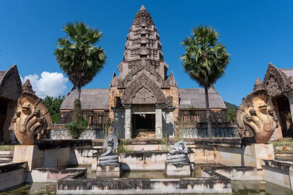 02_Wat_Replica