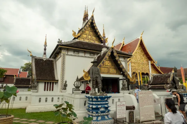 04_Wat_Chedi_Luang
