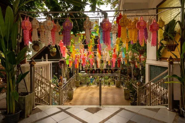 061_Lanterns