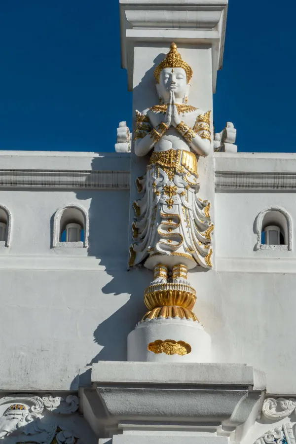 06_Wat_Ming_Muang