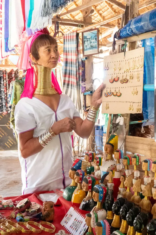 14_Karen_Village