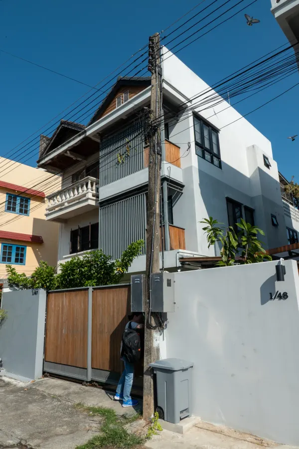 16_House