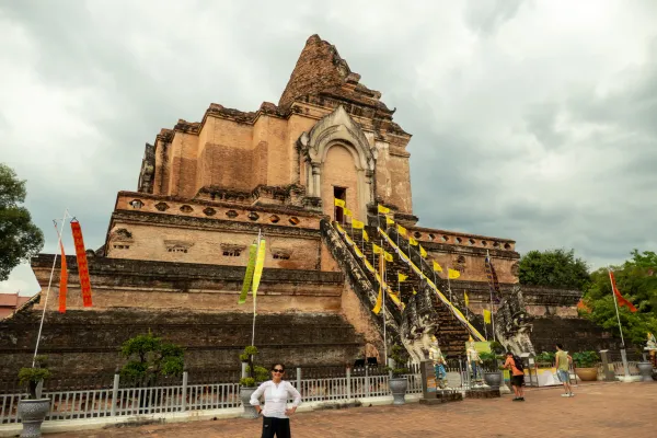 17_Wat_Chedi_Luang