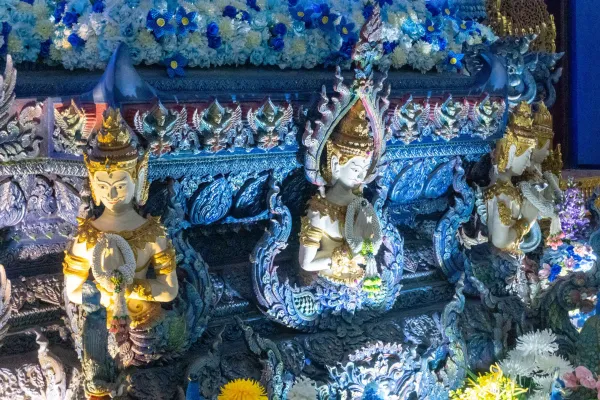19_Blue_Temple