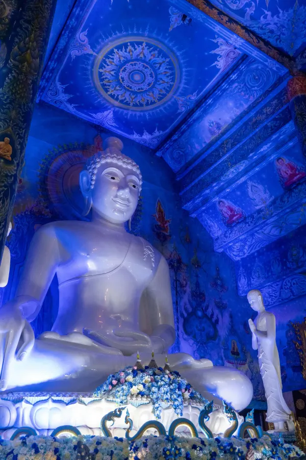 21_Blue_Temple