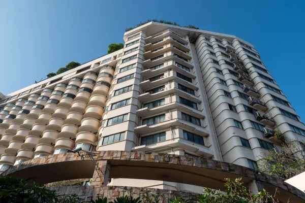 22_Furama_Hotel
