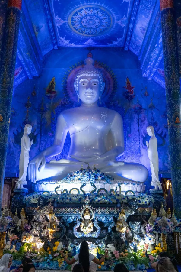 23_Blue_Temple