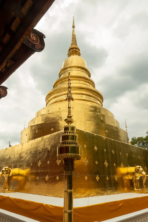 24_Wat_Phra_Singh