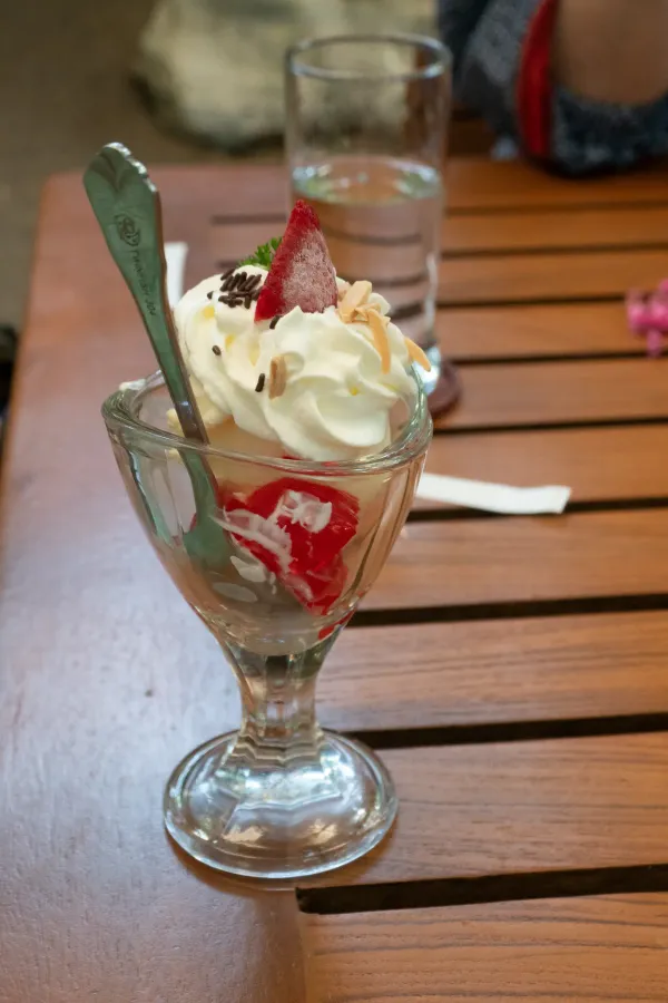 25_Sundae