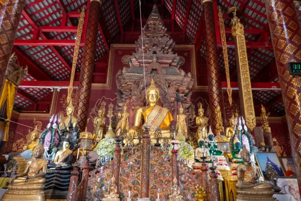 25_Wat_Chiang_Man