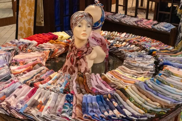 29_Scarves
