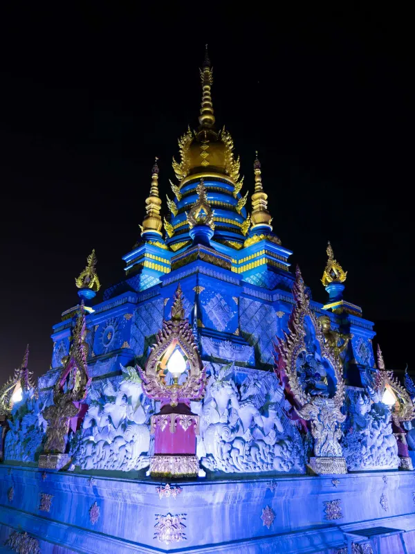 42_Blue_Temple