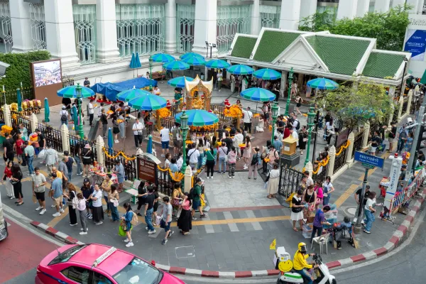 08_Erawan_Shrine